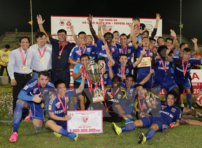 V-League 2015 Becamex Bình Dương đăng quang ngôi vương, Đồng Nai chính thức tụt hạng